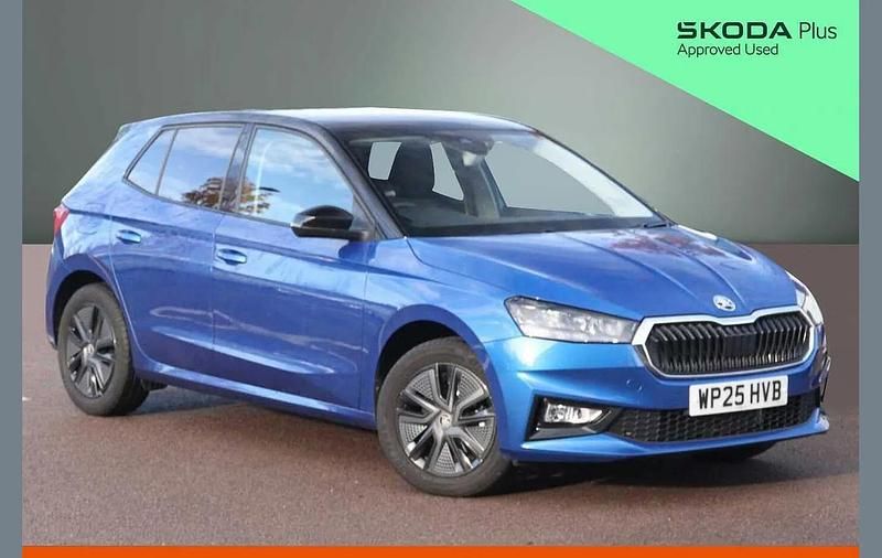 Used Skoda Fabia Design Edition 113 HP (83 kW) 2025 Race blue metallic black magic pearl effect Hatchback