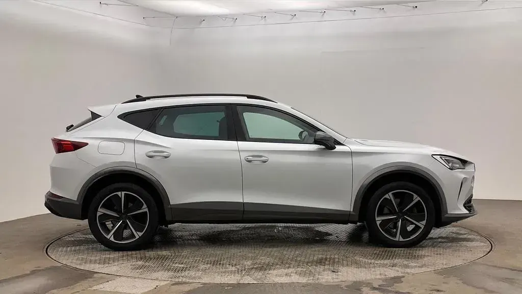 Used Cupra Formentor 150 HP (110 kW) 2023 White SUV
