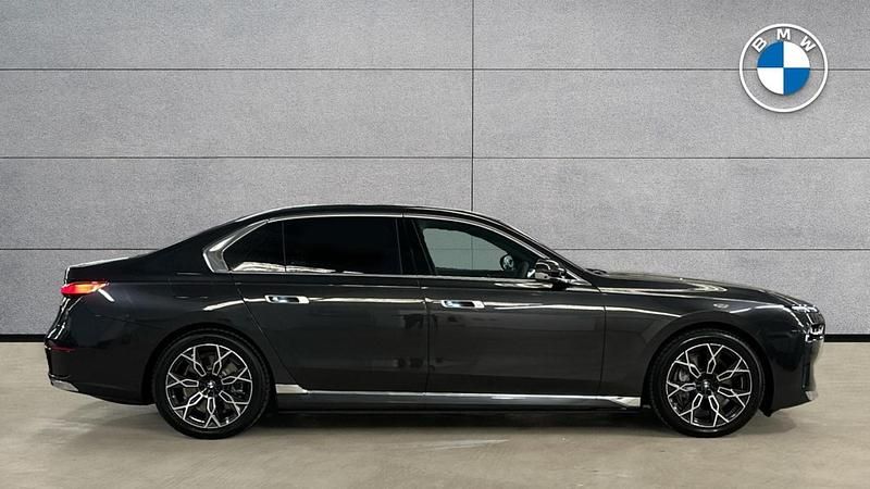 Used BMW i7 Comfort Edition 448 kW (610 HP) 2025 Grey Sedan