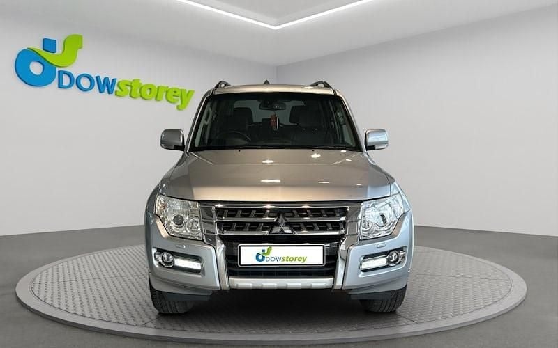 Used Mitsubishi Shogun 200 HP (147 kW) 2014 Silver SUV