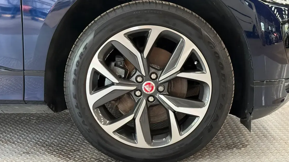 Used Jaguar I-Pace 294 kW (400 HP) 2023 Blue SUV