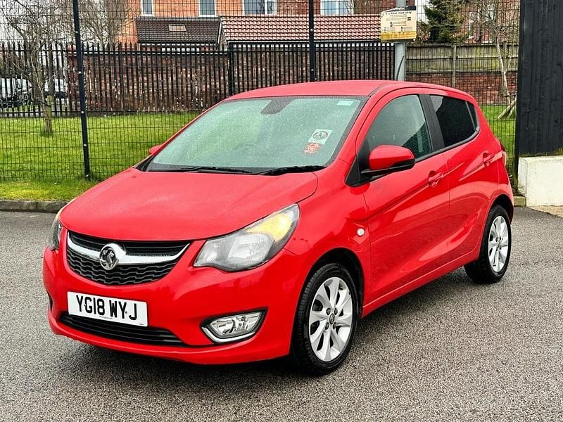 Used Vauxhall Viva 75 HP (55 kW) 2018 Red Hatchback