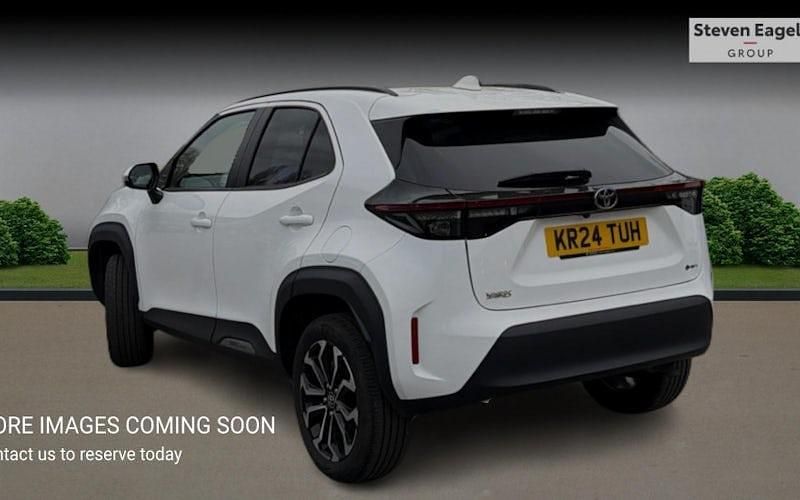 Used Toyota Yaris Hybrid Design 116 HP (85 kW) 2026 Estate