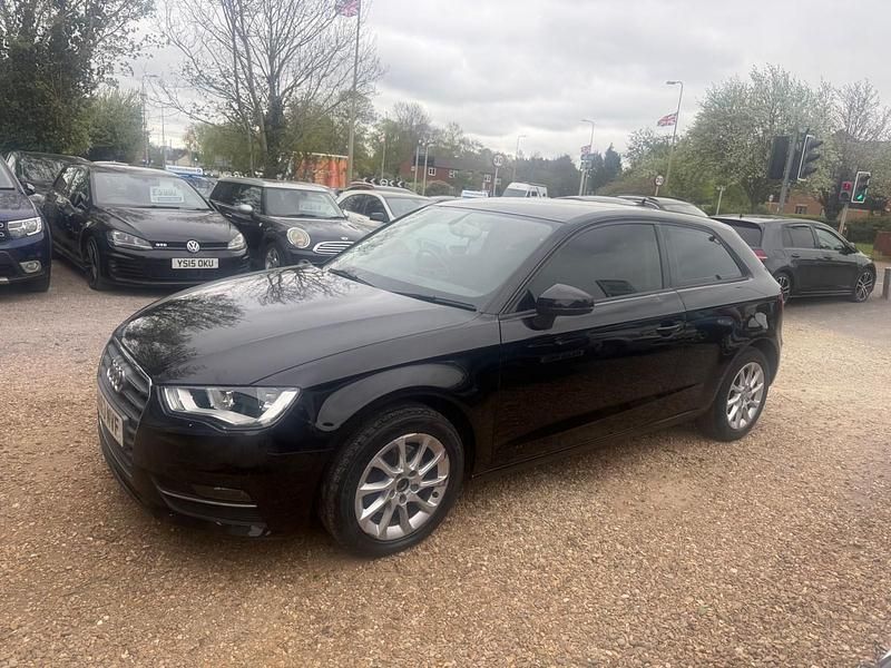 Used Audi A3 Advanced 105 HP (77 kW) 2013 Black Hatchback