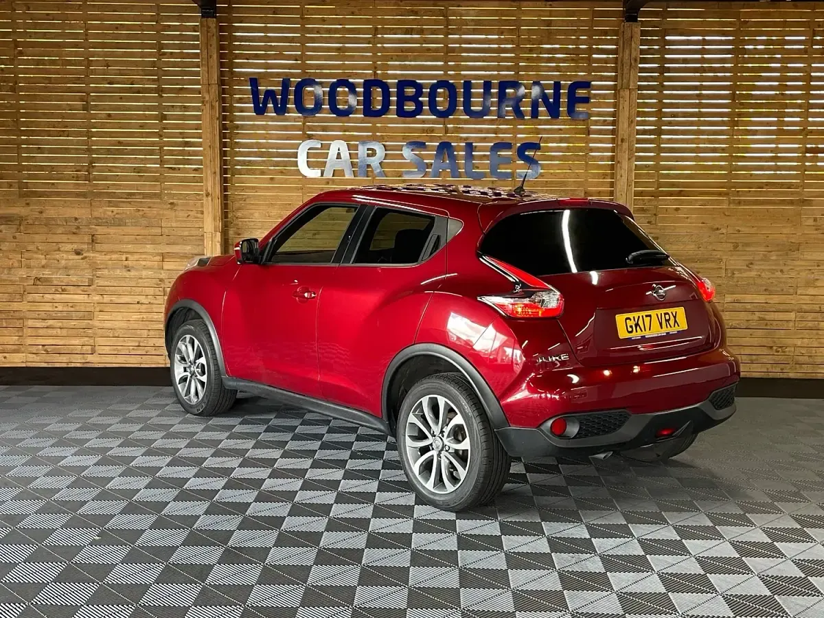 Used Nissan Juke Tekna 117 HP (86 kW) 2017 Red SUV