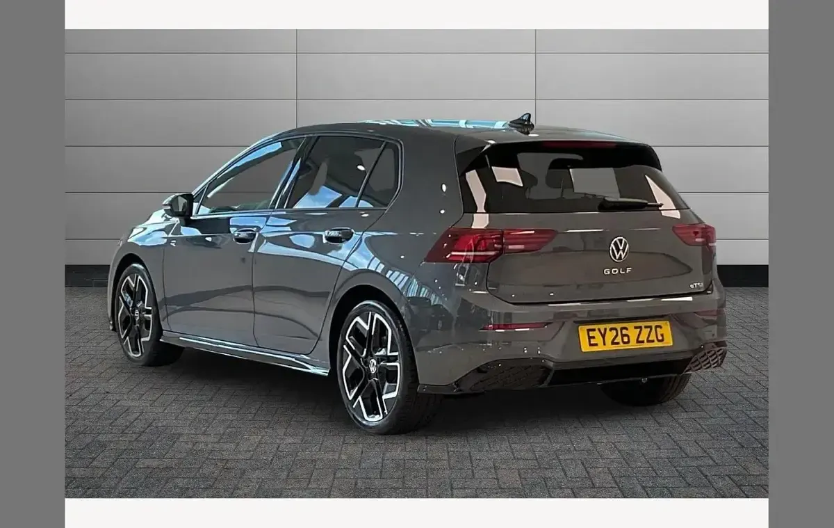 Used VW Golf VIII R-line 150 HP (110 kW) 2026 Grey Hatchback