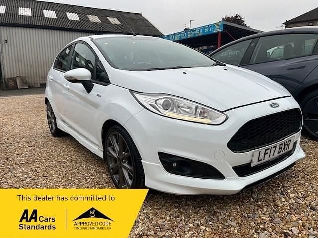 White Used 2017 Ford Fiesta ST-Line Hatchback | £5,495 (Fair price) - Image 1/4