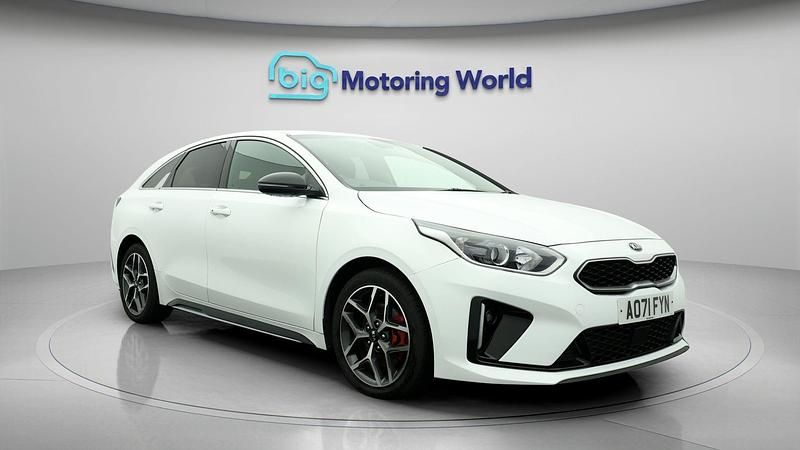 Used 2021 Kia ProCeed 2 Hatchback | £12,300 (Fair price) - Image 1/4