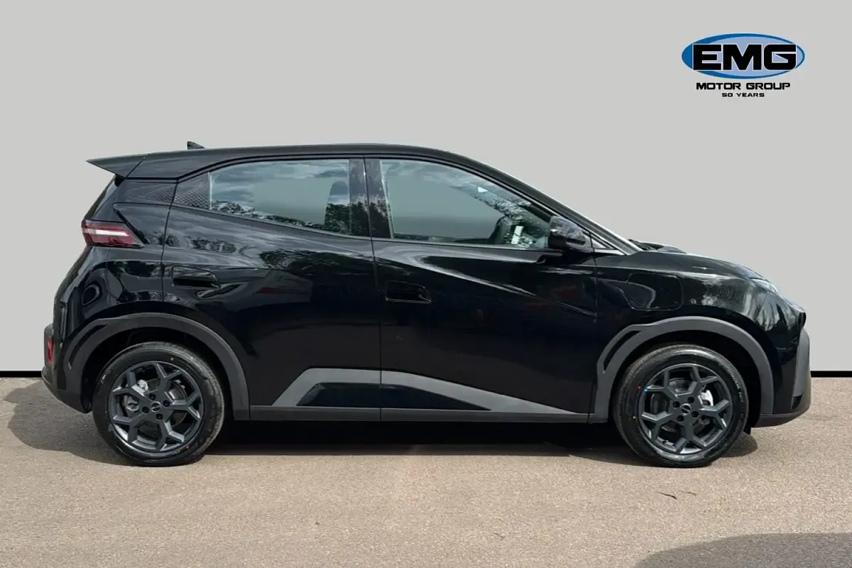 New BYD Dolphin Boost 64 kW (88 HP) 2026 Black Hatchback