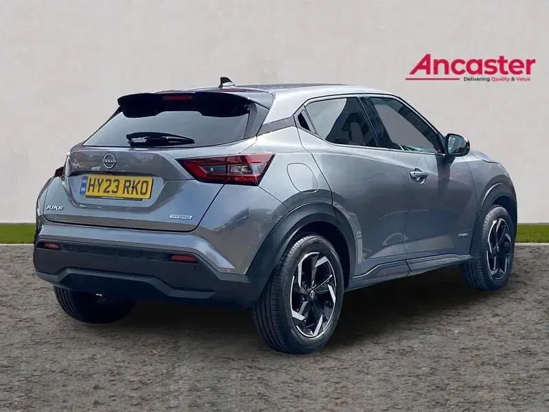 Used Nissan Juke N-Connecta 143 HP (105 kW) 2023 Grey SUV