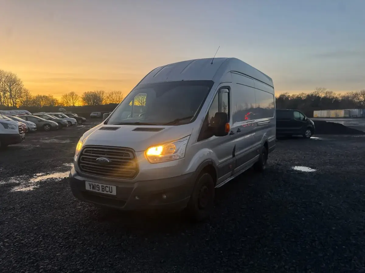 Used Ford Transit 130 HP (95 kW) 2019 Silver Van