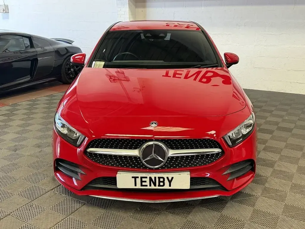 Used Mercedes A200 AMG Line Premium 163 HP (119 kW) 2019 Red Hatchback