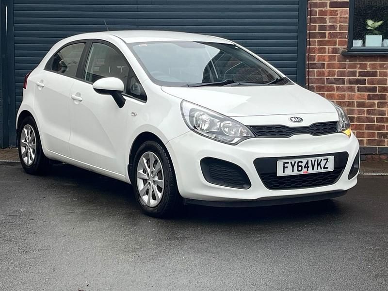 White Used 2014 Kia Rio Hatchback | £2,675 (Super price) - Image 1/4