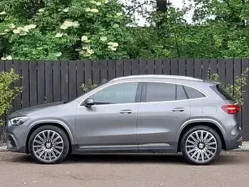 Used Mercedes GLA220 AMG Line Premium Plus 190 HP (139 kW) 2024 Grey SUV