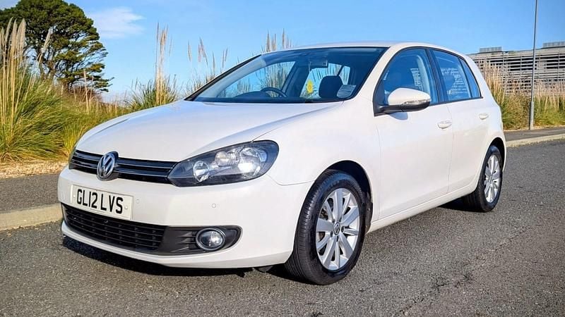 Used VW Golf VII Match 122 HP (89 kW) 2012 White Hatchback