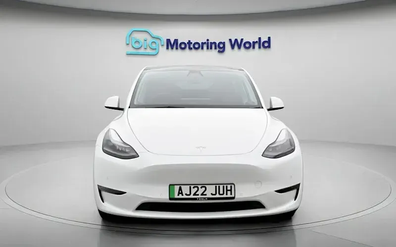 Used Tesla Model Y Long Range AWD 286 kW (389 HP) 2025 SUV