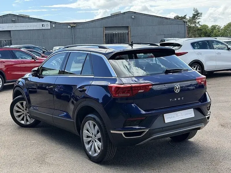 Used VW T-Roc SE 115 HP (84 kW) 2019 Blue SUV