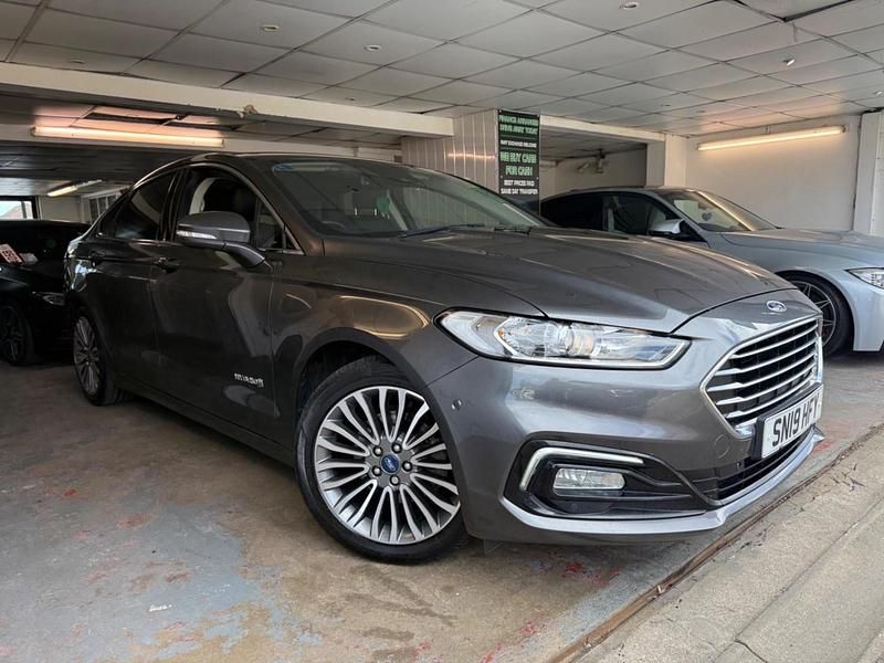 Grey Used 2019 Ford Mondeo Titanium Sedan | £11,490 (Fair price) - Image 1/4
