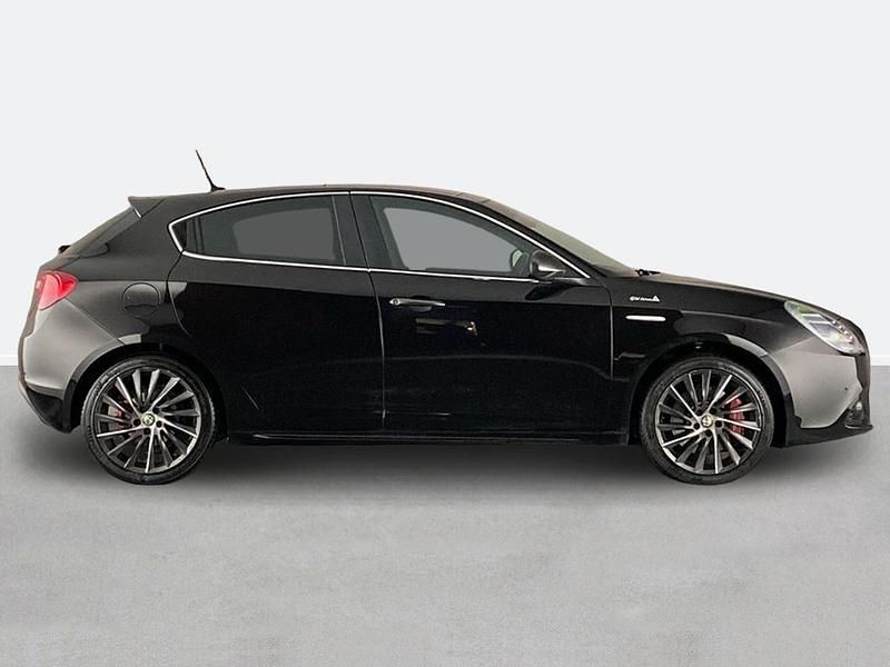 Used Alfa Romeo Giulietta Quadrifoglio Verde 170 HP (125 kW) 2014 Black Hatchback