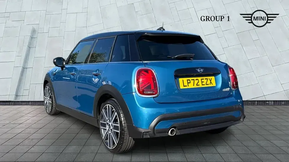 Used Mini Cooper Exclusive 136 HP (100 kW) 2022 Blue Hatchback