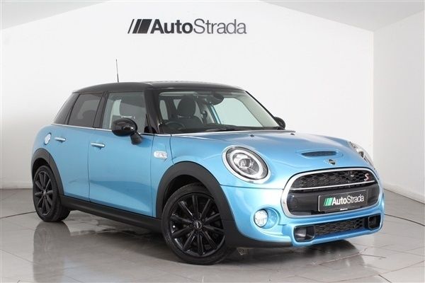 Blue Used 2018 Mini Cooper S Hatch Hatchback | £13,295 (Super price) - Image 1/1