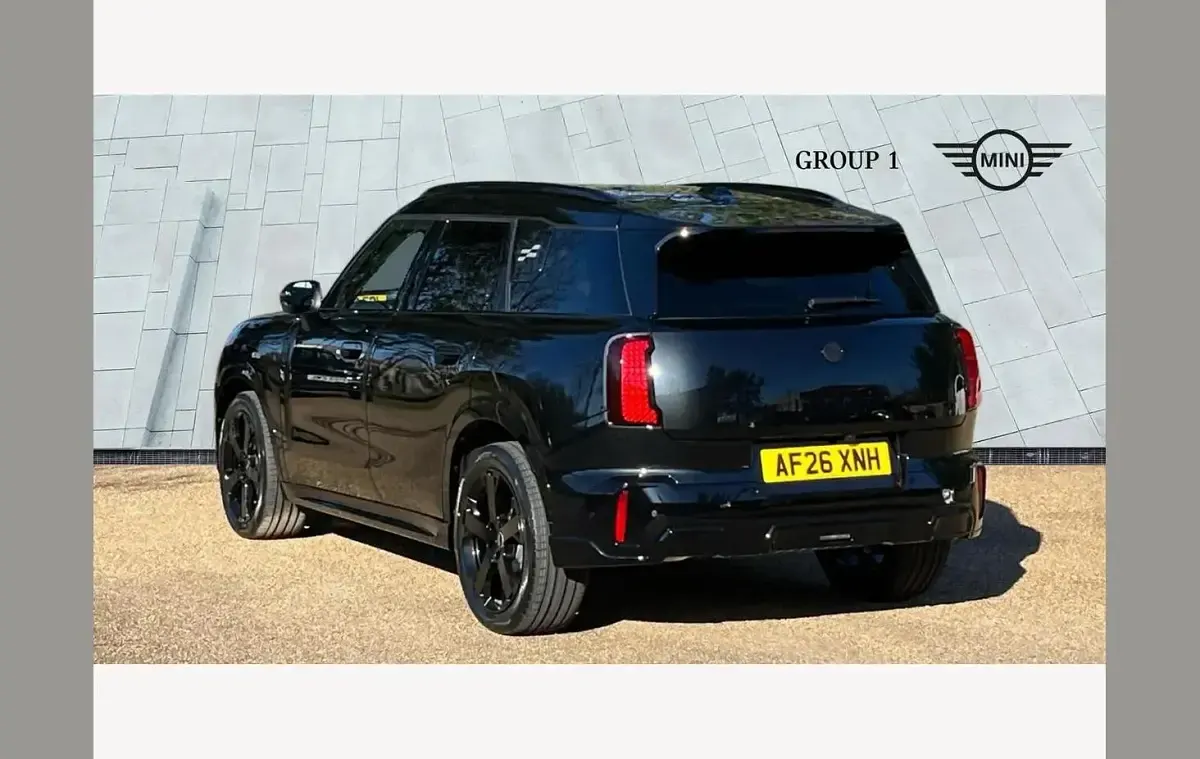 Used Mini Countryman Sport 168 HP (123 kW) 2026 Black SUV