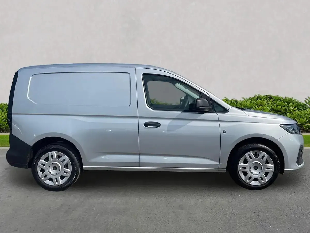 Used Ford Transit Trend 102 HP (75 kW) 2025 Silver Van