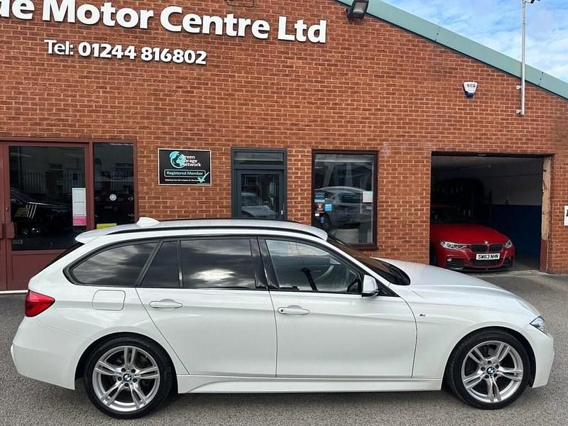 Used BMW 318 M Sport 150 HP (110 kW) 2019 White Estate