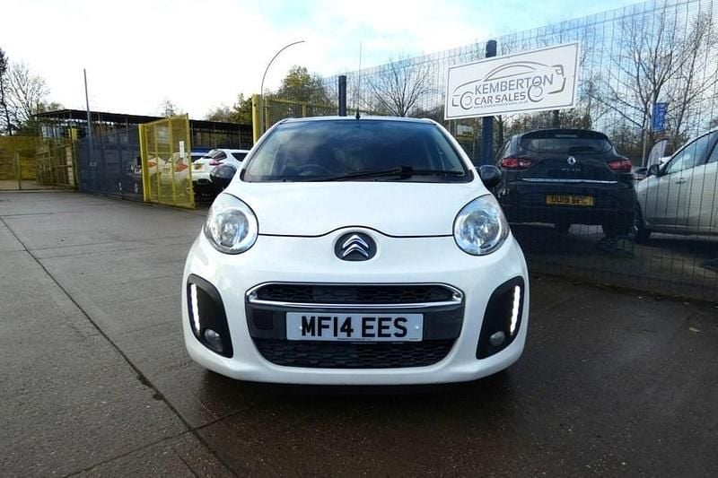 Used Citroën C1 Platinum 68 HP (50 kW) 2014 White Hatchback