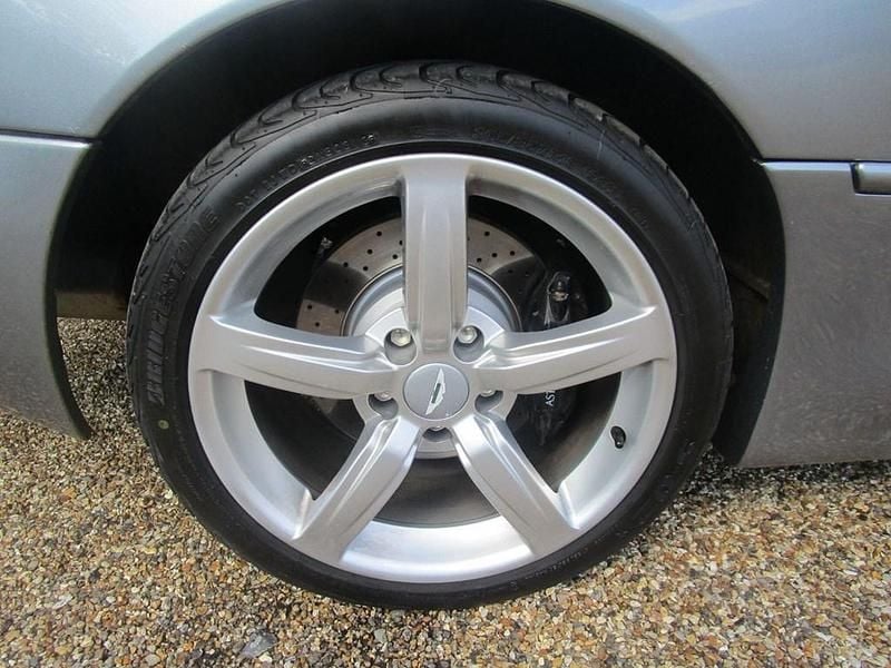 Used Aston Martin DB7 426 HP (313 kW) 2004 Silver Cabriolet