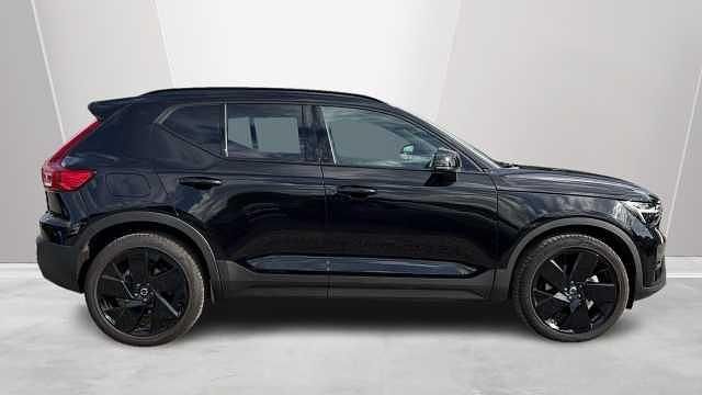 Used Volvo XC40 Plus 163 HP (119 kW) 2026 SUV