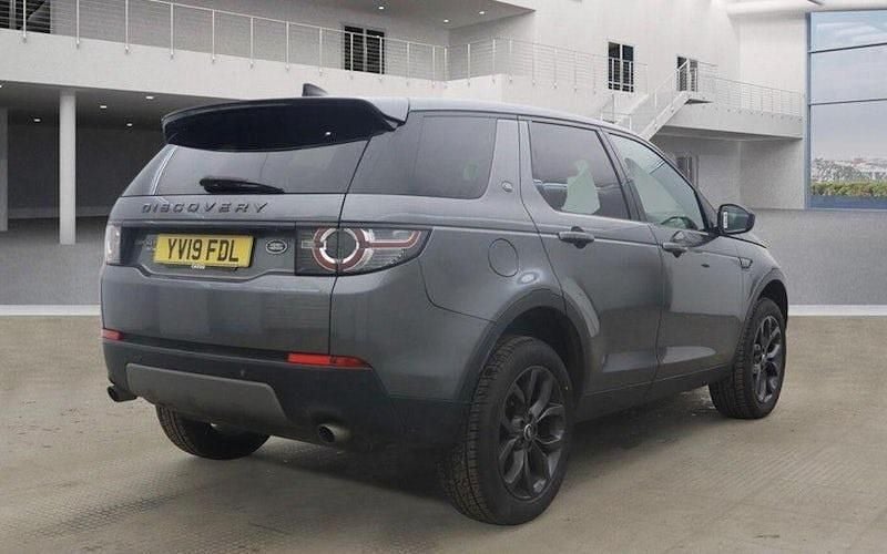 Used Land Rover Discovery Sport Landmark 180 HP (132 kW) 2019 Grey SUV
