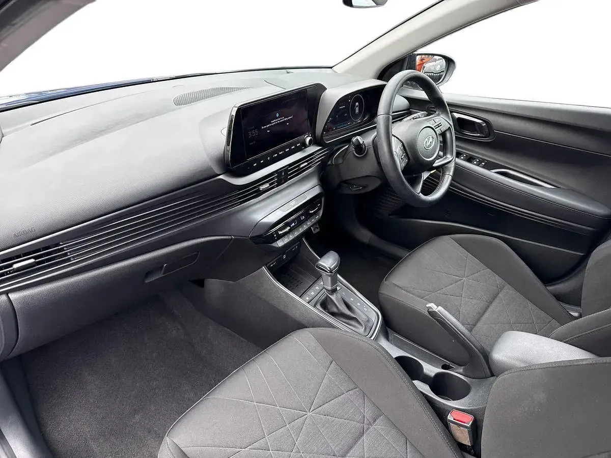 Used Hyundai Bayon Premium 101 HP (74 kW) 2022 Blue SUV
