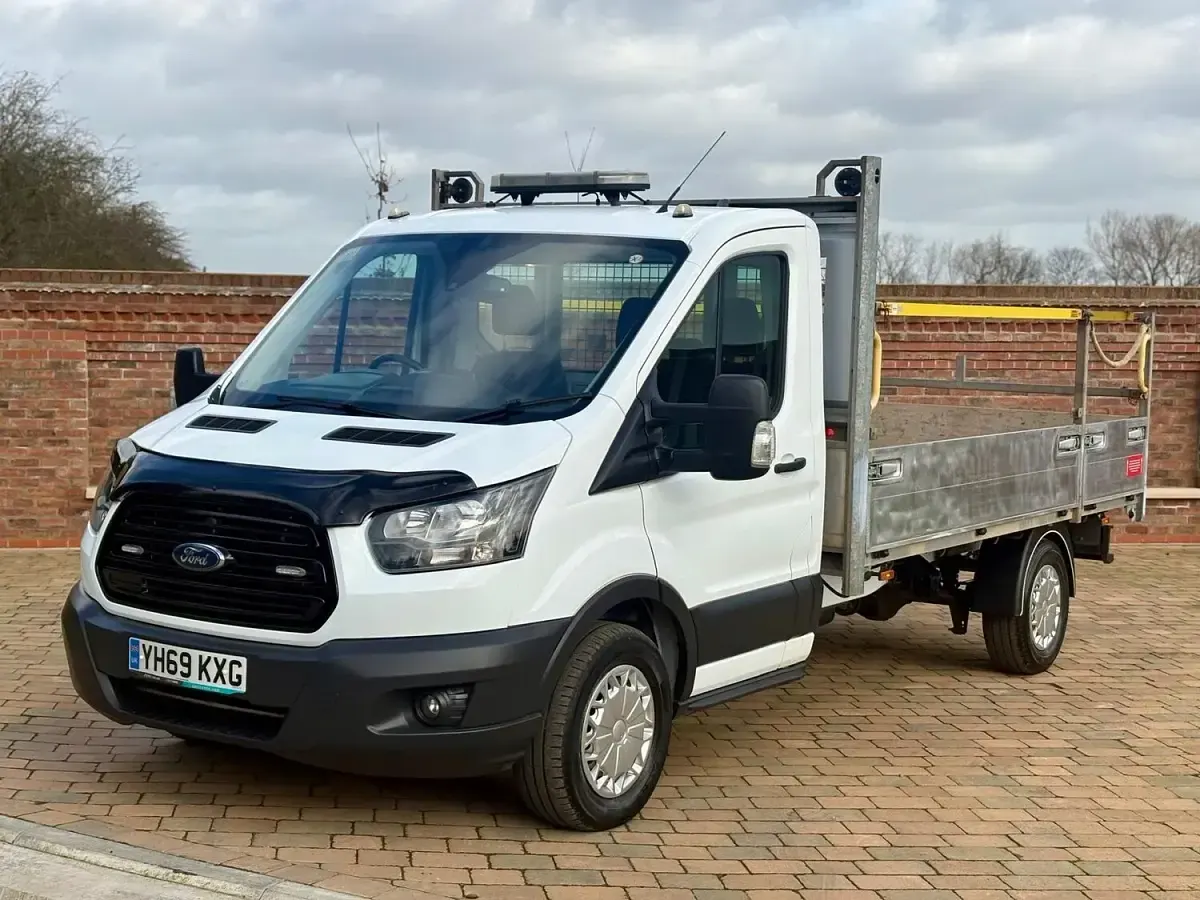 Used Ford Transit 130 HP (95 kW) 2019 White Pickup