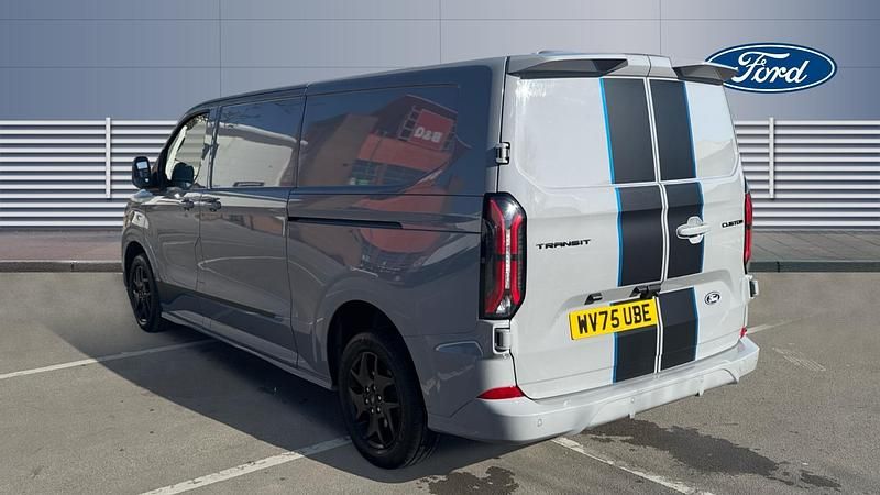 Used Ford Transit Custom Sport 170 HP (125 kW) 2025 Van