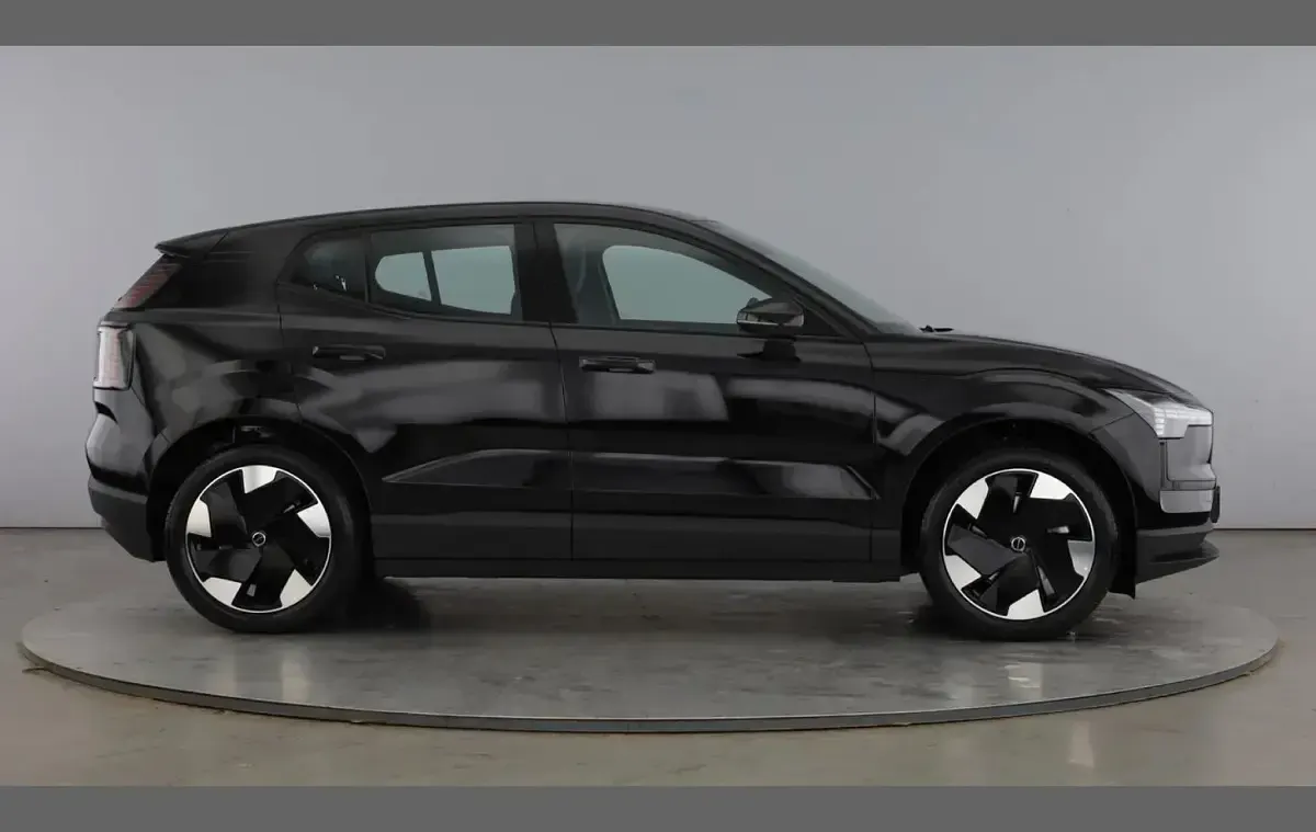 Used Volvo EX30 Plus 196 kW (267 HP) 2026 Black SUV