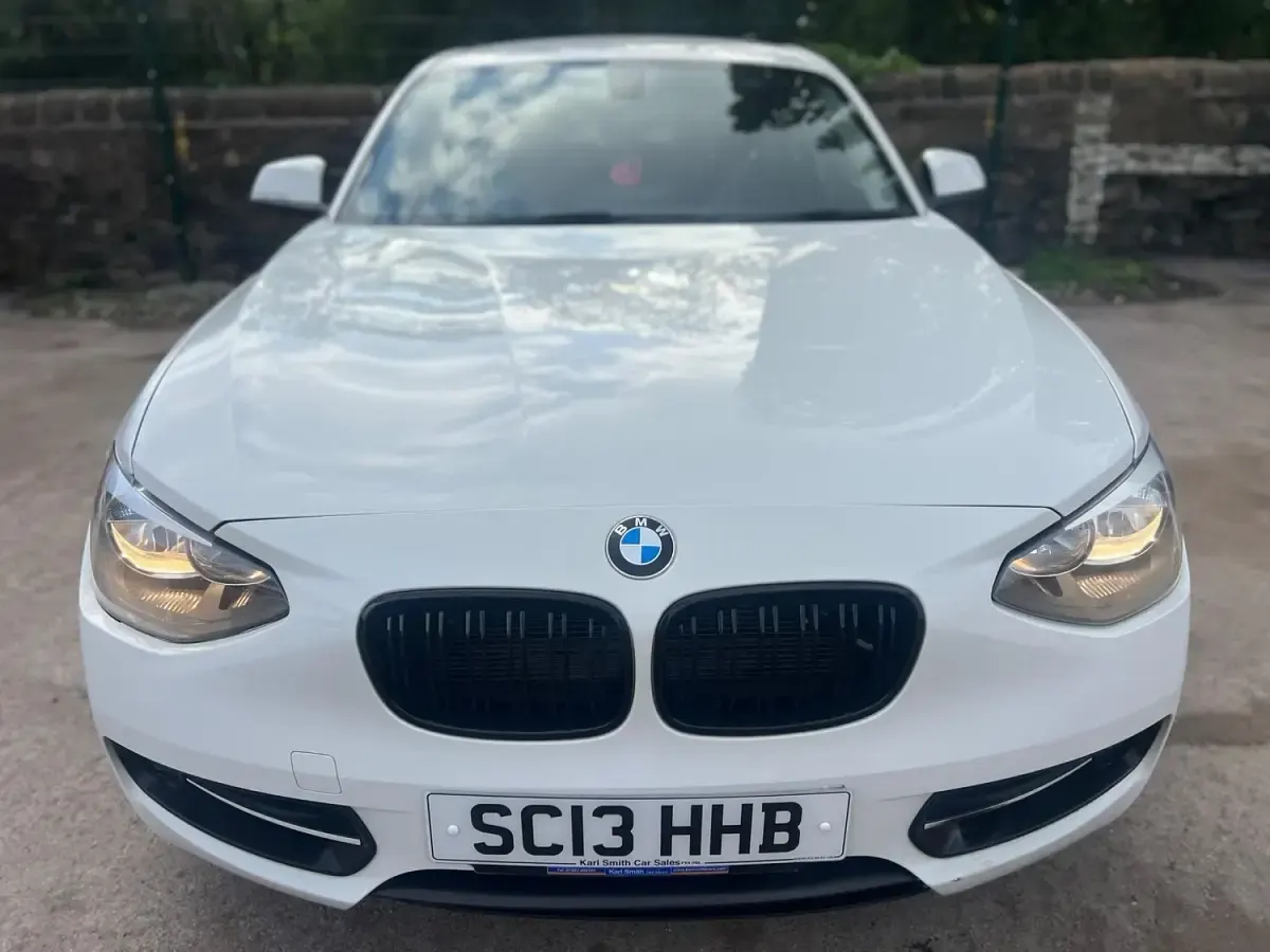 Used BMW 116 Sport Line 136 HP (100 kW) 2013 White Hatchback