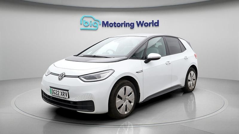 Used VW ID.3 Pro Performance 150 kW (204 HP) 2022 White Hatchback