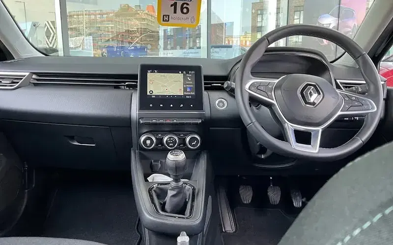 Used Renault Clio Evolution 90 HP (66 kW) 2023 Black  Hatchback