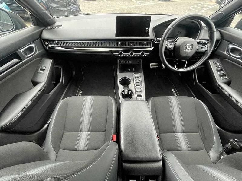 Used Honda Civic Hybrid 184 HP (135 kW) 2022 Crystal black pearl