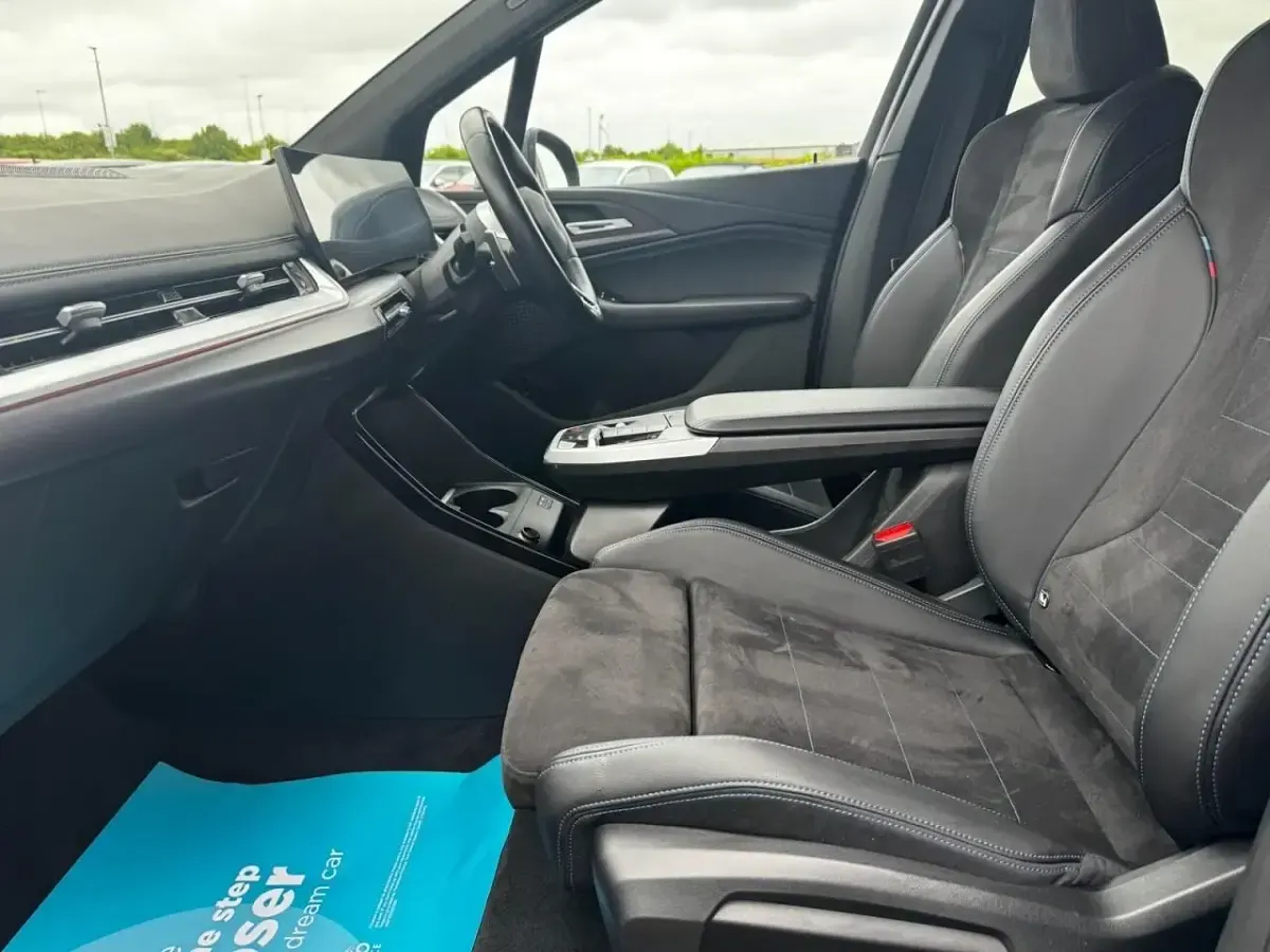 Używany BMW 220 M Sport 156 KM (114 kW) 2022 Szary Hatchback