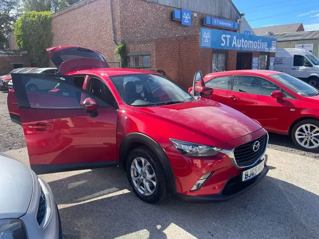 Used Mazda CX-3 121 HP (88 kW) 2015 Red SUV