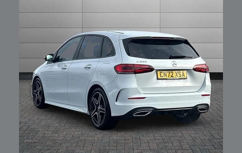 Used Mercedes B200 Executive 163 HP (119 kW) 2022 White MPV