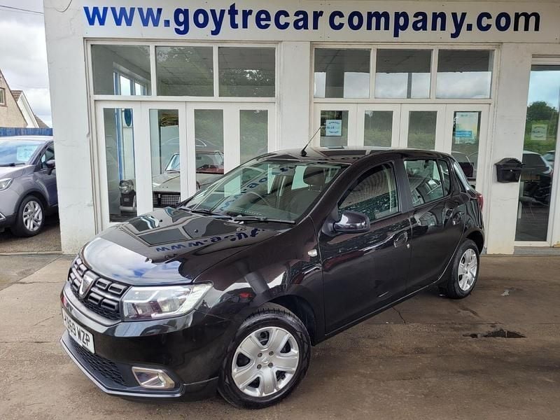 Black Used 2019 Dacia Sandero Comfort Hatchback | £6,395 (Good price) - Image 1/4