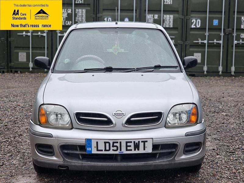 Used Nissan Micra S 60 HP (44 kW) 2002 Silver Hatchback