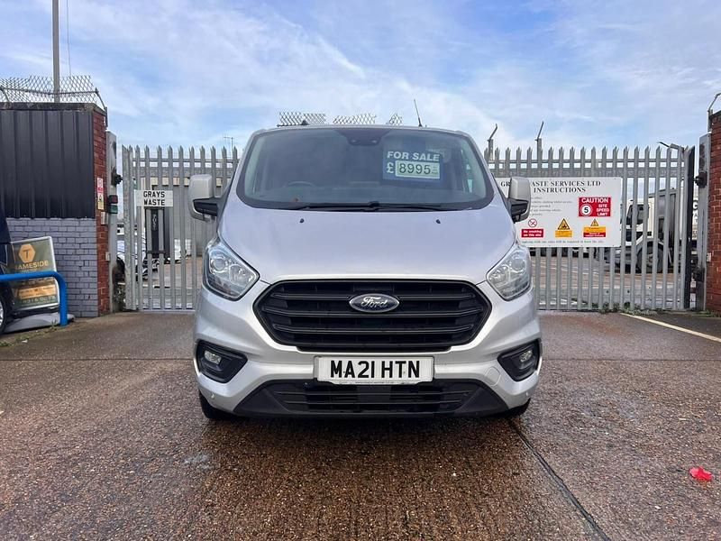 Used Ford Transit Custom Limited 130 HP (95 kW) 2021 Silver Van