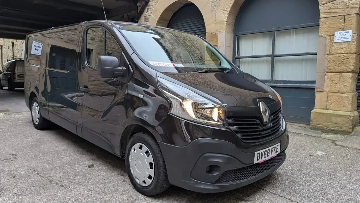 Used Renault Trafic Business 2018 Black MPV