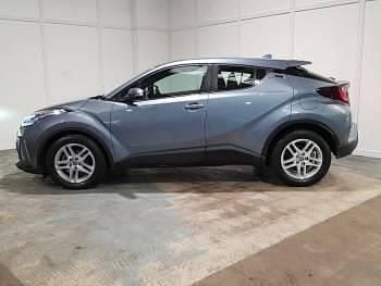 Used Toyota C-HR 122 HP (89 kW) 2023 Grey SUV