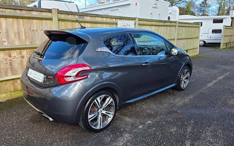 Used Peugeot 208 GTi 200 HP (147 kW) 2014 Grey Hatchback