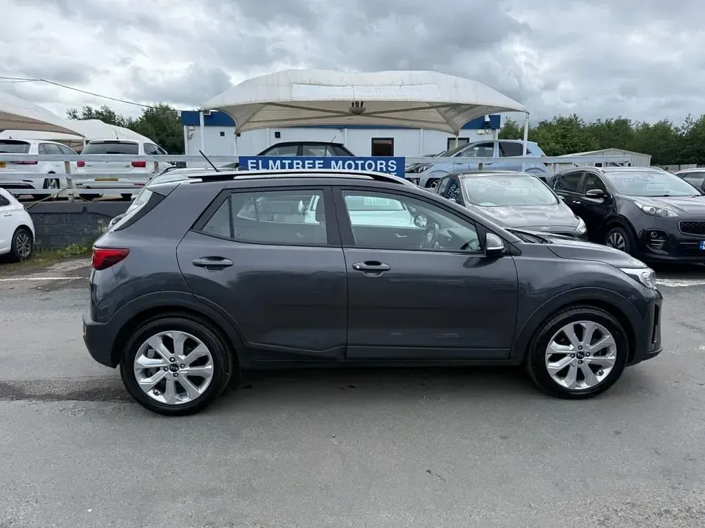 Used Kia Stonic Turbo 108 HP (79 kW) 2018 Grey SUV
